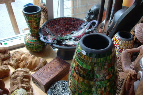 Image of $9 for $20 towards Merchandise at Where Heads Meet