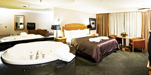 Image of $99 -- Banff Lodge Retreat w/$20 Dining thru May, Reg. $168