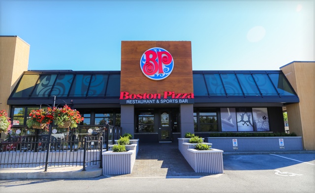 Image of One-Night Stay & Play Waterpark Getaway in Niagara Falls