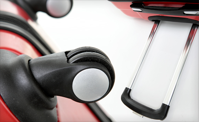 Image of $179 for a 3-Piece Lightweight Hardcase Luggage Set (a $650 Value)