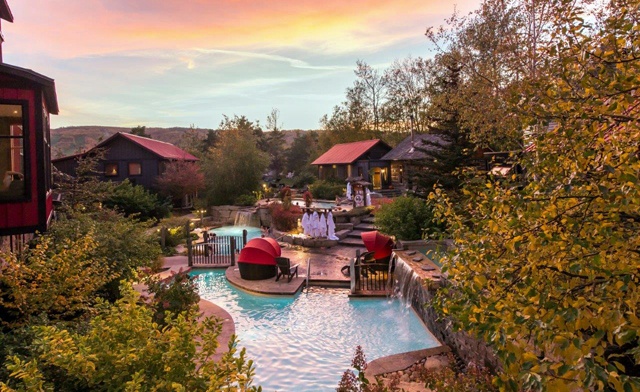 Image of Award-Winning Bed & Breakfast Stay at Craigleith Manor Bed & Breakfast in Collingwood