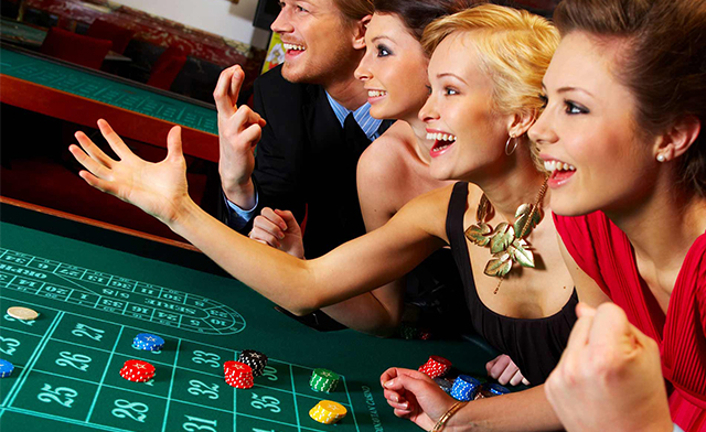 Image of Eat, Stay & Play at the Casino in Niagara Falls