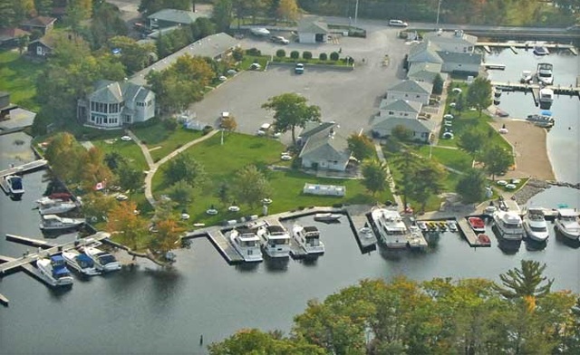 Image of Relaxing Family Getaway at Driftwood Cove Marine Resort