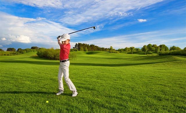 Image of $250 for 1 Week of Golf Camp for Students Ages 5-18 (a $450 Value)