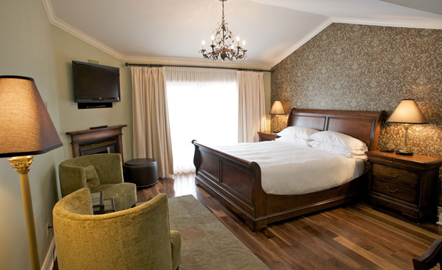 Image of 1 or 2-Night Stay with Golf Package from Eganridge Resort, Country Club & Spa