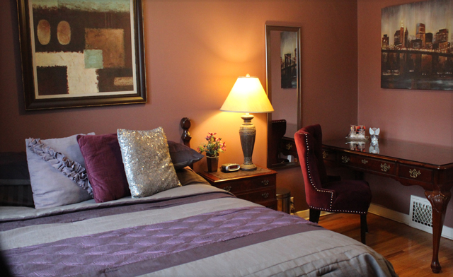 Image of Bed & Breakfast Stay in Collingwood with Scandinave Spa & Wildlife Tour Options