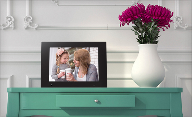 Image of Up to 45% off Fitz Frames: WiFi Frame Perfect for Mother’s Day