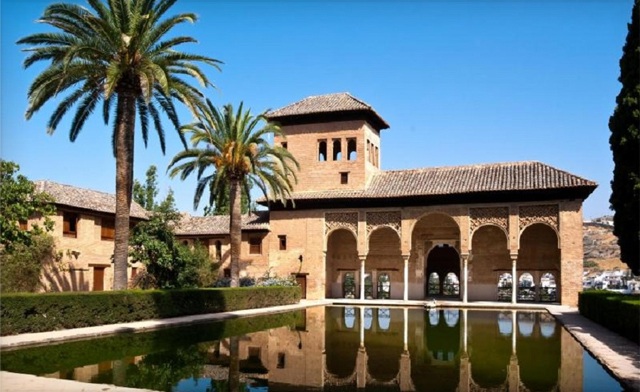 Image of 13-Day Luxury Trip To Spain & Morocco with Flights from Toronto