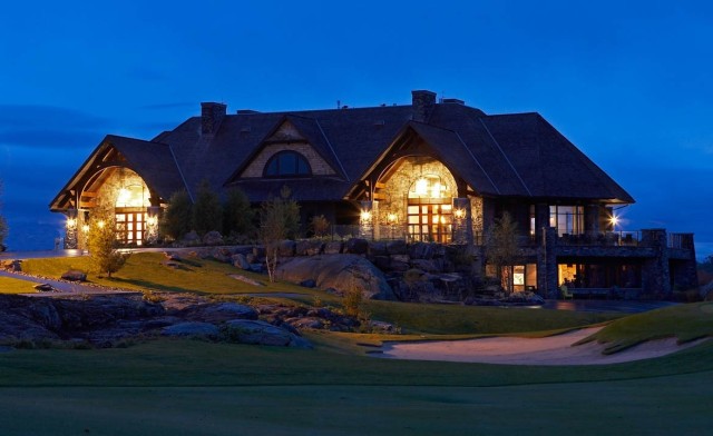 Image of Luxury Golf Getaway for 4 in Muskoka, ON
