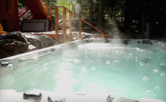 Image of Cozy Lakeside Winter Weekend Stay in Muskoka