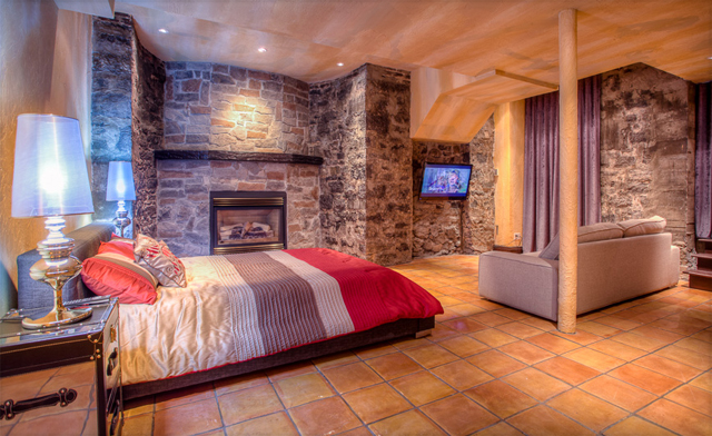 Image of Luxurious Castle & Suite Stay in Old Montreal