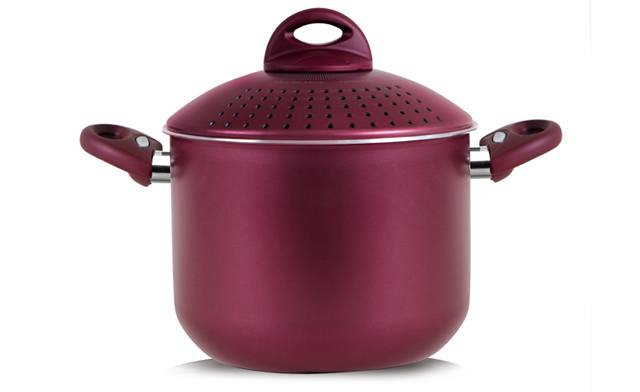 $55 for a Pensofal PastaSi Straining Pot (a $135.60 Value)
