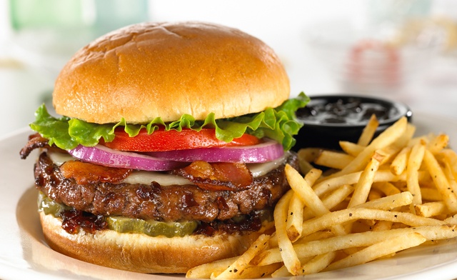 Image of Stay for Some Family Fun, Entertainment and Delicious Food in Niagara Falls