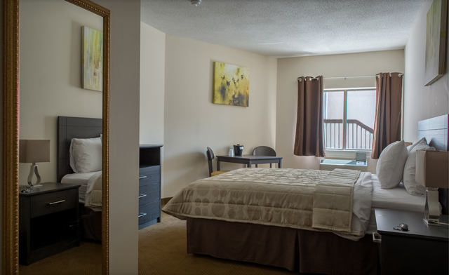 Image of Fall Stay at Renovated Niagara Falls Hotel