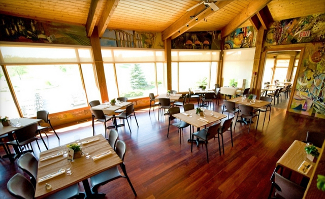 Image of $69 for a Golf and Wine Package for 2 in Niagara (a $222 Value)