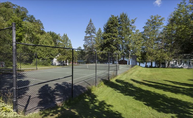 Image of $125 and up for 1 Night's Stay at Sherwood Inn on Lake Joseph