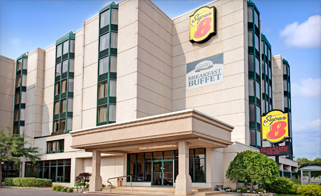 Image of Escape to Niagara Falls Any Day of the Week