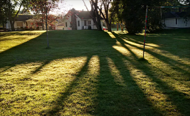 Image of FLASH SALE! Romantic Spring Muskoka Getaway for Two by the Water in Penn Lake 