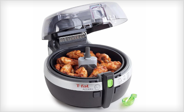Image of $139 for a T-FAL Actifry Plus 2.6lb Edition Refurbished (a $305 Value)