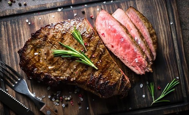 Image of $79 for 5 lbs of Steak, 7 lbs of Ground Beef, 4 lbs of Chicken Breasts, 5 lbs of Bacon and 5 lbs of Roast Beef (a $174.99 Value)