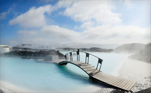 Image of Iceland Vacation Package with Air, Hotels, Tours and More - Starting at $1,295!